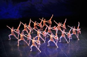 01_Yellow-River_c_National-Ballet-of-China.jpg