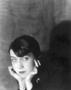 01berenice_abbott_p_02_portrait_berenice_abbott.jpg