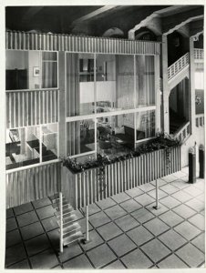 Bauhaus-in-Hamburg_01_HfbK-1953.jpg