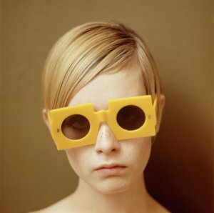 MKG_68_01_Traeger_Twiggy-1966.jpg