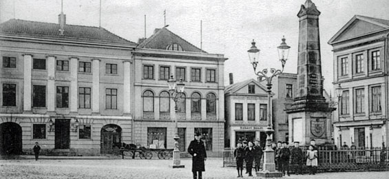 Regine Jepp: Fast alles über Eutin. Ein charmantes Sammelsurium