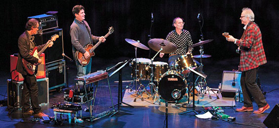 Bill Frisell: Guitar in the Space Age! Foto Paul Moore