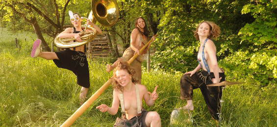 Matthias Schriefl Trio: Im Himmel