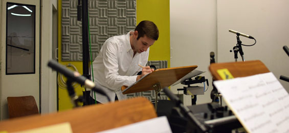 Tobias Becker Bigband: Atomic B