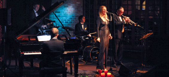 Jasmin Bayer & Band Foto Beatrix Happ