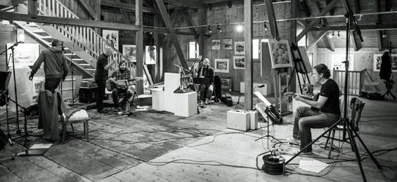 Stefan Noelle: Meinetwegen im Regen Aufnahme