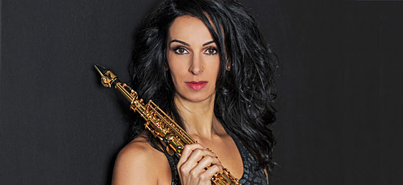 Angela Puxi: Badapapapaa Reloaded