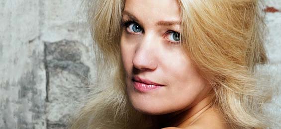 Ulita Knaus: „Love In This Time”