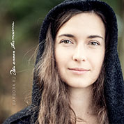 Barbora Xu Olin ennen otramaana COVER