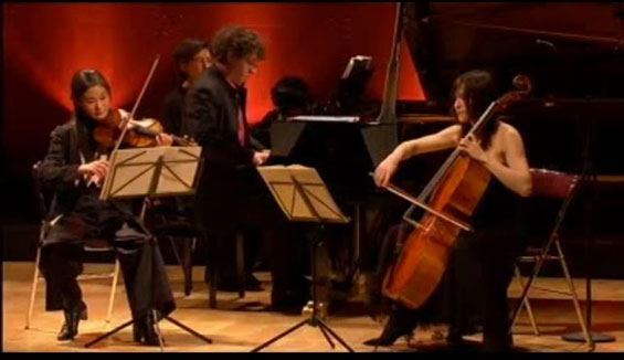 Sayaka Shoji Tatjana Vassiljeva Jean Frédéric Neuburger YT