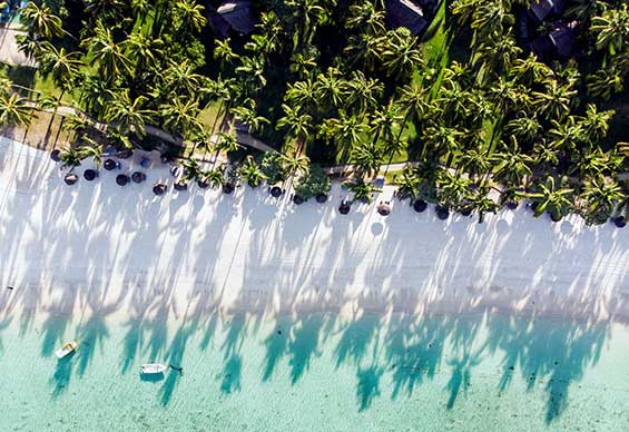 Mauritius 02 Flic en Flac beach F Teodor Kuduschiev