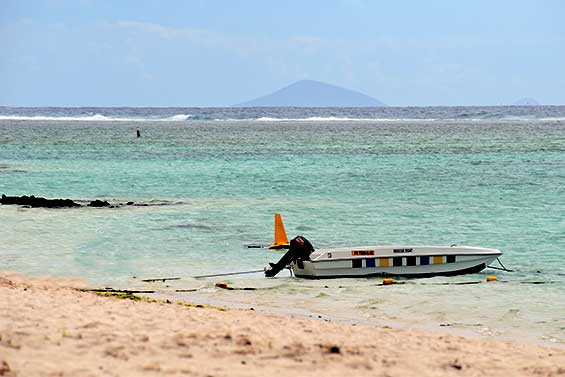 Mauritius 06 Belle Mare F Desiree M