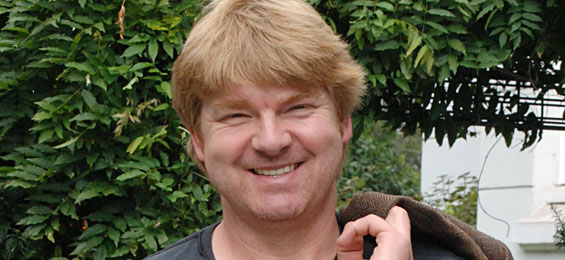 Autor Matthias Stührwoldt über den Wahnsinn auf dem Lande