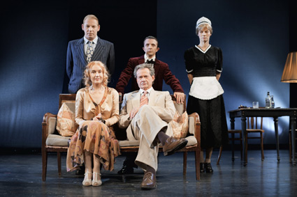 Eines langen tages, st. pauli theater