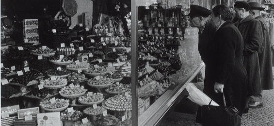 Gisèle Freund. Fotografische Szenen und Porträts