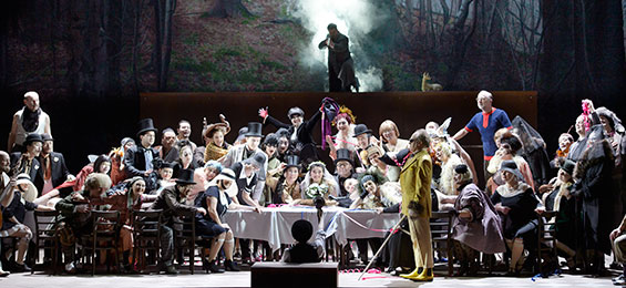 das-schlaue-fuechslein-traumhaft-inszeniert