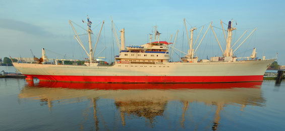 Cap San Diego F-LotharBraun