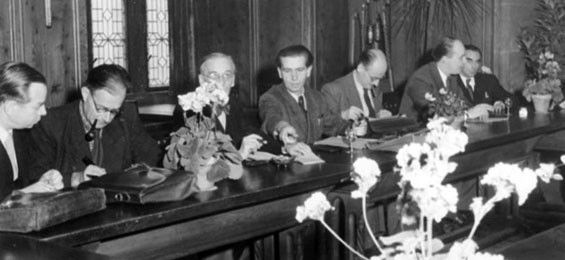 Früh gealtert: 66-jähriger Deutscher PEN feiert 90. Geburtstag