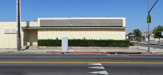 Western Avenue Walk - Viglas Schindel