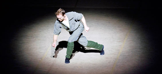 Hier ist mein Platz. Ivan Urban mit neunen Aufgaben beim Hamburg Ballett