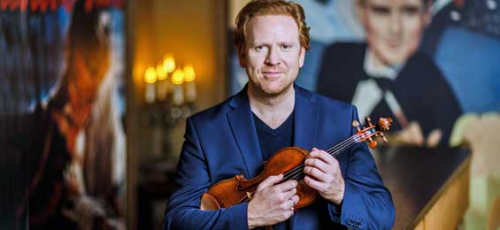 Lübeck-Musikfest mit Daniel Hope: Blutmond kontra Nachtkonzert