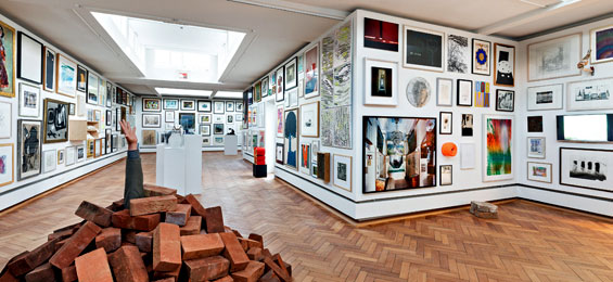 ALLE. Künstlerinnen und Künstler in der Overbeck-Gesellschaft Lübeck 1918-2018