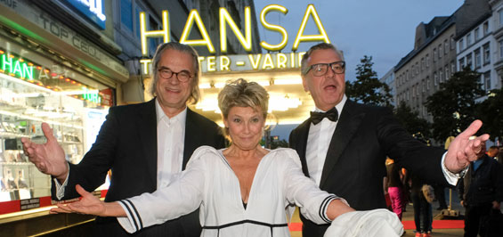 Stargast Gitte Haennig eröffnet im Hansa Varieté Theater Hamburg die 12. Spielzeit