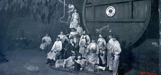 Verschollen und wiederentdeckt Marianne Strobl Industrie-Fotografin in Wien