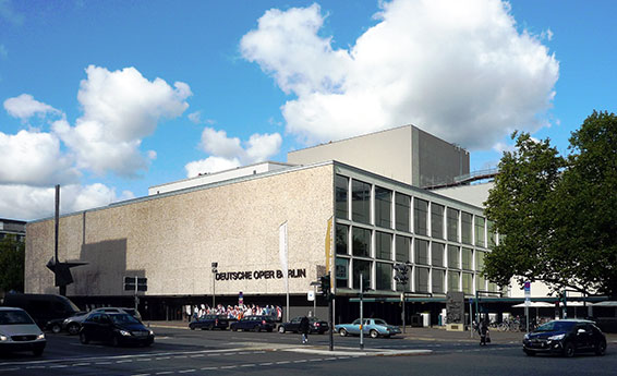 Deutsche Oper Berlin Ansicht von Suedosten