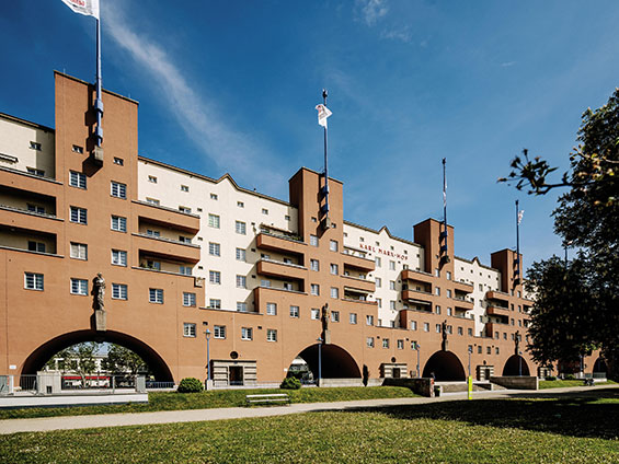 Social Business Karl Marx Hof C WienTourismus F Paul Bauer