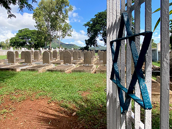 2023 03 11 St Martin Jüdischer Friedhof Eingang 03