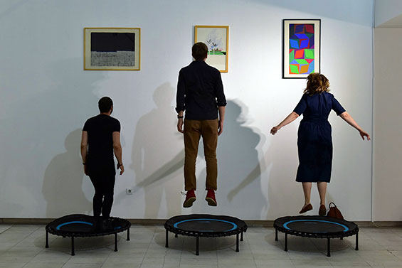 Hello 02 ahmet oeguet jump up 2022 installation ansicht museum skopje ahmet oe uet