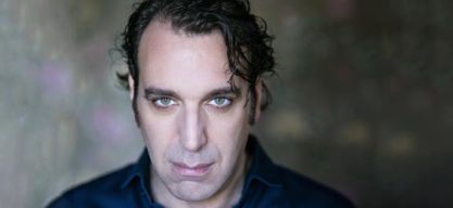 Chilly Gonzales in Lübeck – atemberaubend mitreißend
